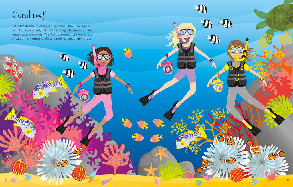 Sticker Dolly Dressing Holiday – Carte cu stickere pentru copii 5+ ani, Usborne
