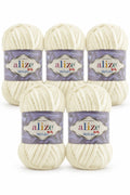 Set 5 bucăți fir catifelat Alize Velluto 62 – Crem deschis